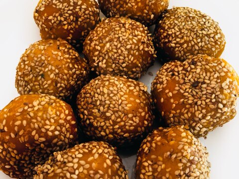 超簡単❣️かぼちゃの胡麻団子